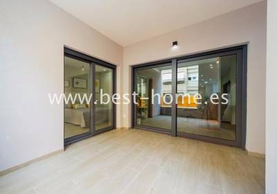 Apartament - Wtórny - La Mata - BH1110532