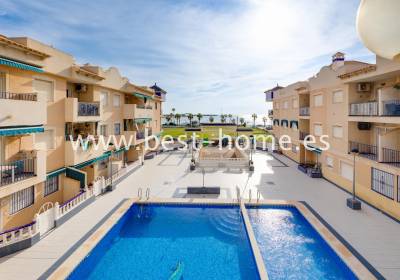 Apartament - Wtórny - Torrevieja - BH1055232