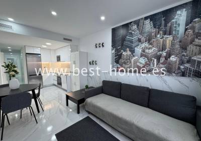 Apartament - Wtórny - Torrevieja - BH1110314