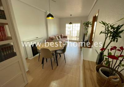 Apartament - Wtórny - Torrevieja - BH116640