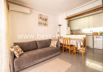 Apartament - Wtórny - Torrevieja - BH116938