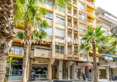 Apartament - Wtórny - Torrevieja - BH1581043