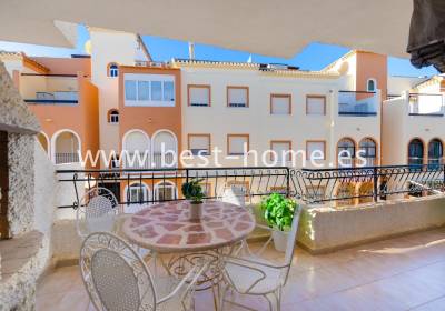 Apartament - Wtórny - Torrevieja - BH178026