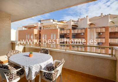 Apartament - Wtórny - Torrevieja - BH206-21.021
