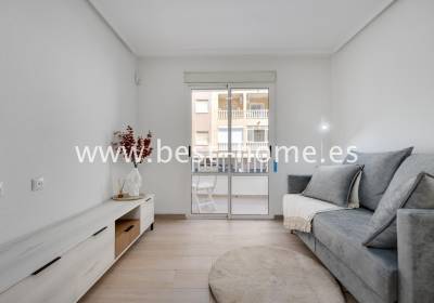 Apartament - Wtórny - Torrevieja - BH2072125