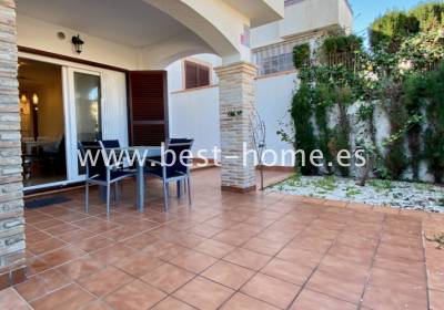 Apartament - Wtórny - Torrevieja - BH55E00821
