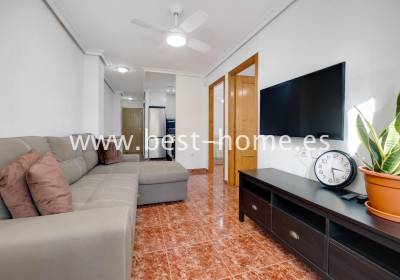 Apartament - Wtórny - Torrevieja - BH73255K2