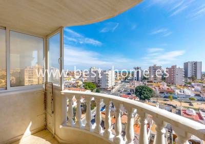 Apartament - Wtórny - Torrevieja - BH784021