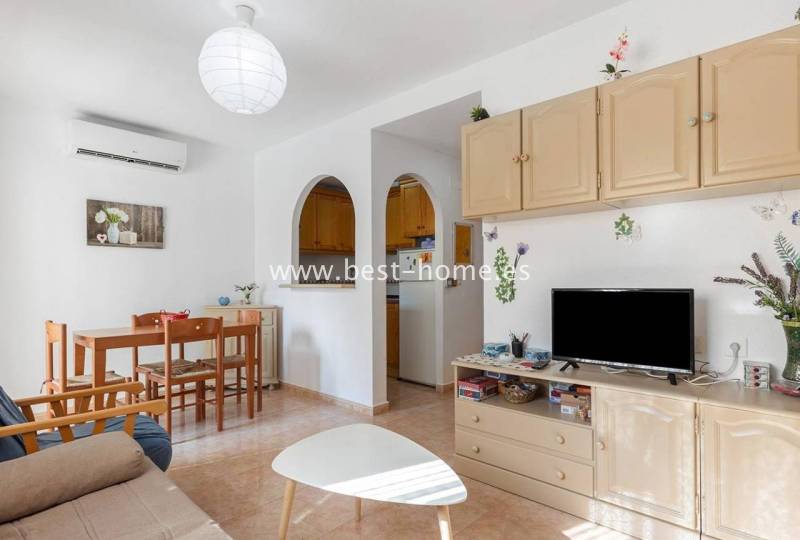 Apartament - Wtórny - Torrevieja - Torrevieja