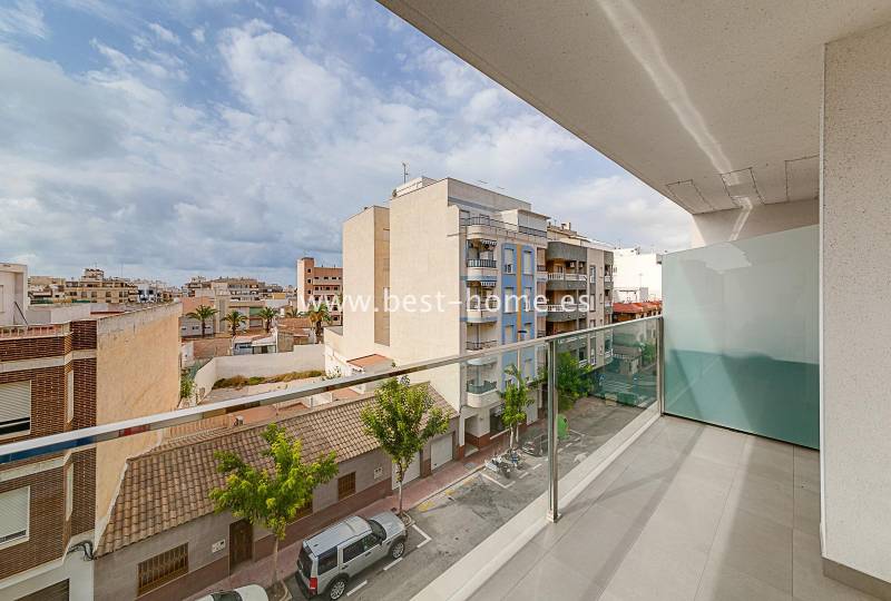 Apartament - Wtórny - Torrevieja - Torrevieja