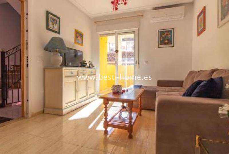 Apartament - Wtórny - Torrevieja - Torrevieja