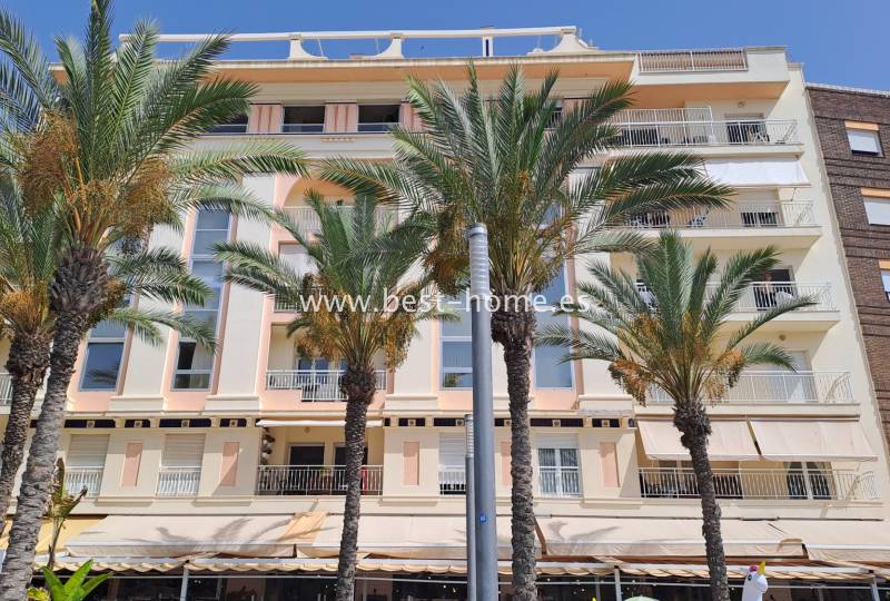 Apartament - Wtórny - Torrevieja - Torrevieja