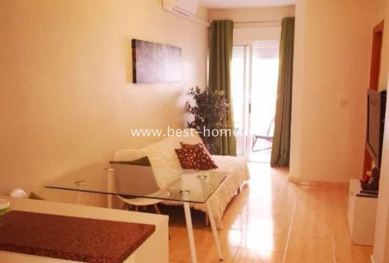 Apartament - Wtórny - Torrevieja - Torrevieja