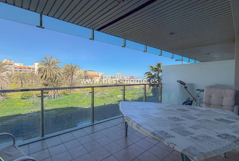 Apartament - Wtórny - Torrevieja - Torrevieja