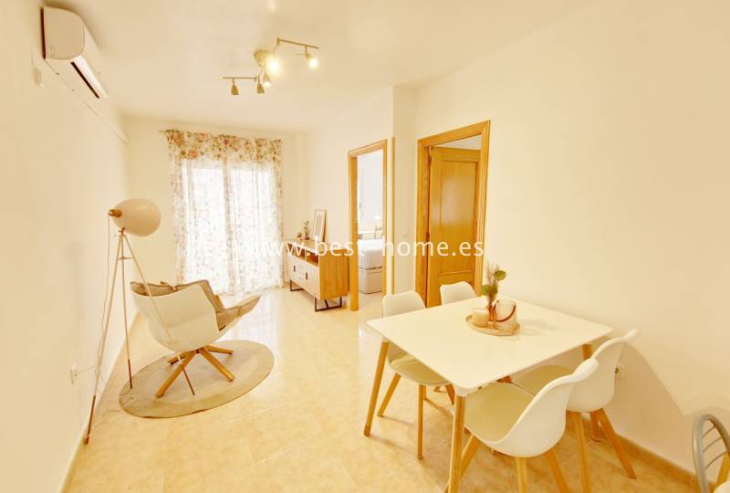 Apartament - Wtórny - Torrevieja - Torrevieja