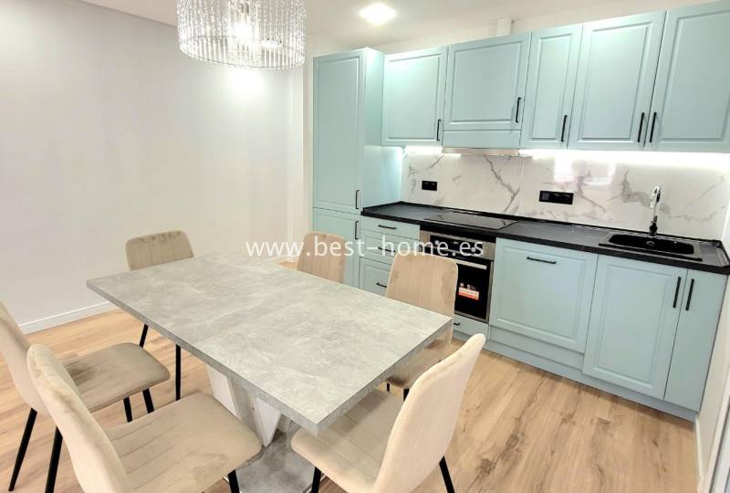 Apartament - Wtórny - Torrevieja - Torrevieja
