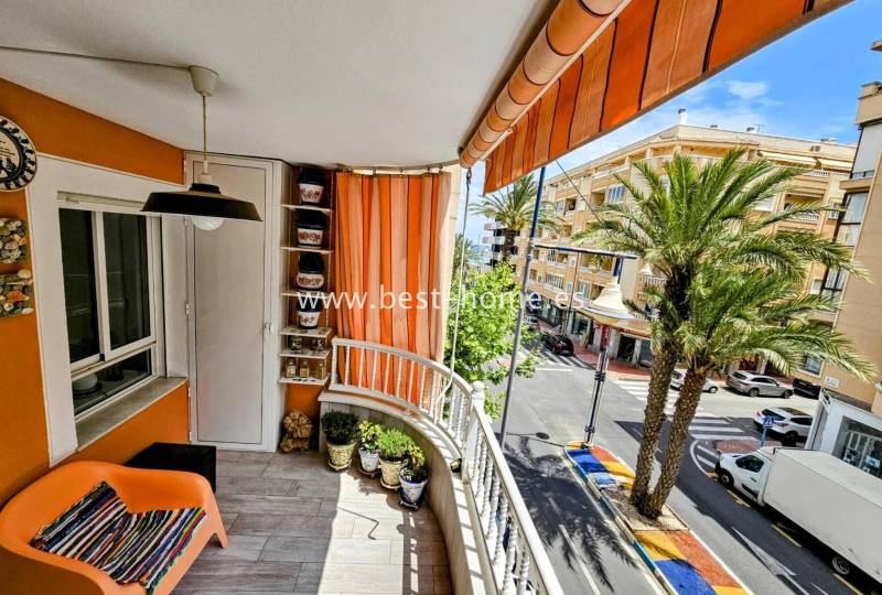 Apartament - Wtórny - Torrevieja - Torrevieja