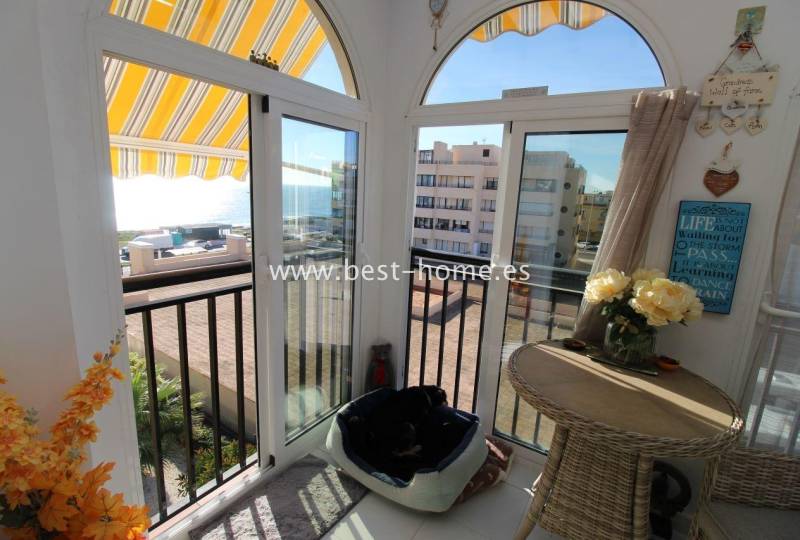 Apartament - Wtórny - Torrevieja - Torrevieja