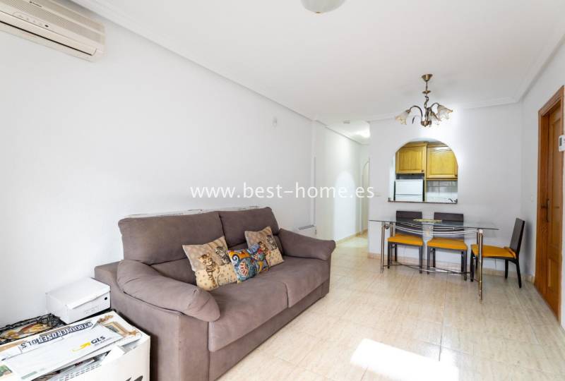 Apartament - Wtórny - Torrevieja - Torrevieja