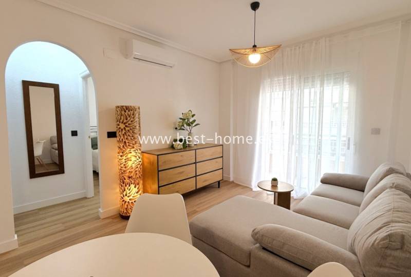 Apartament - Wtórny - Torrevieja - Torrevieja