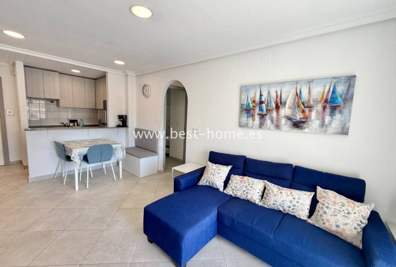 Apartament - Wtórny - Torrevieja - Torrevieja