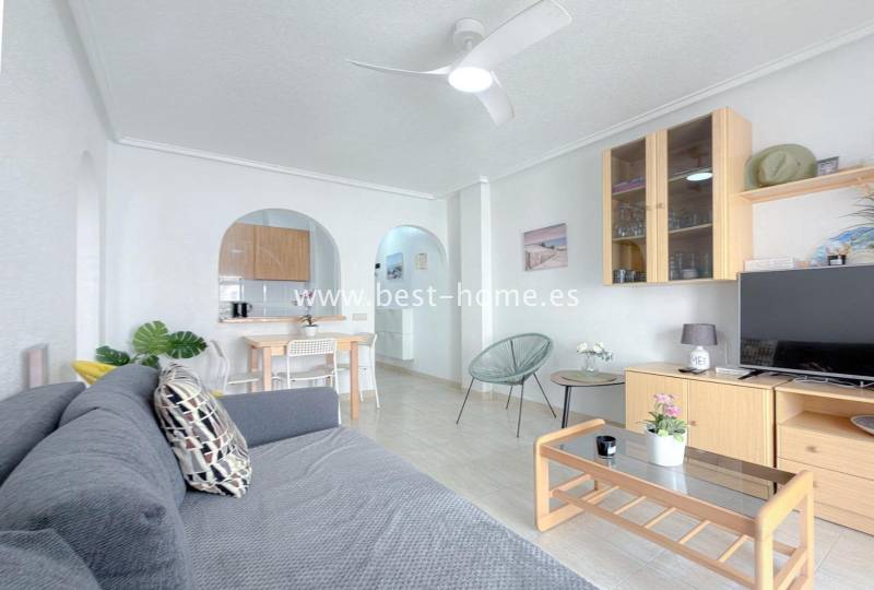 Apartament - Wtórny - Torrevieja - Torrevieja