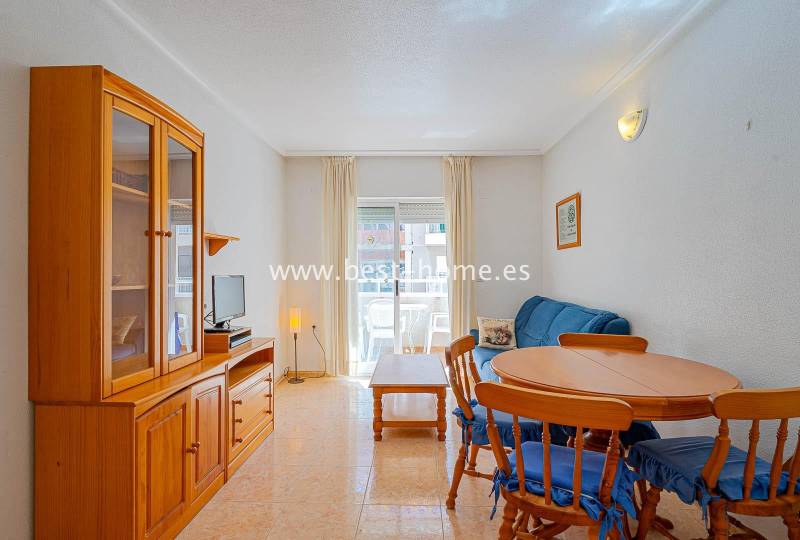 Apartament - Wtórny - Torrevieja - Torrevieja