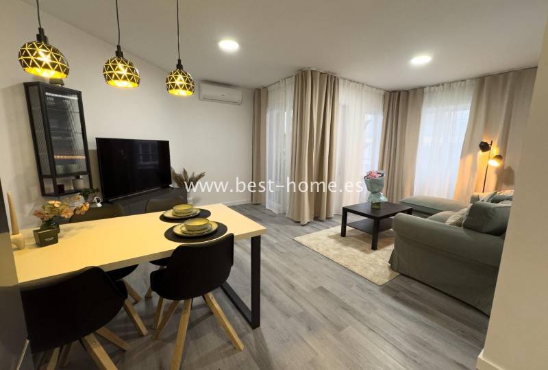 Apartament - Wtórny - Torrevieja - Torrevieja