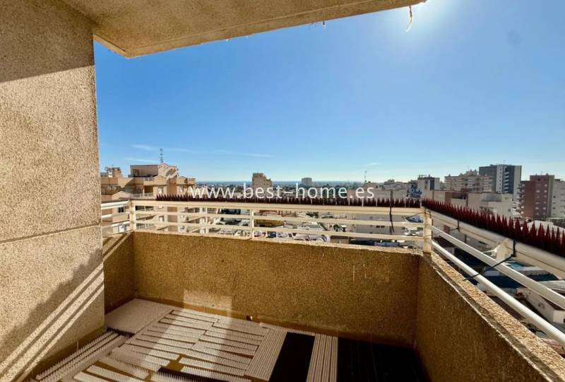 Apartament - Wtórny - Torrevieja - Torrevieja