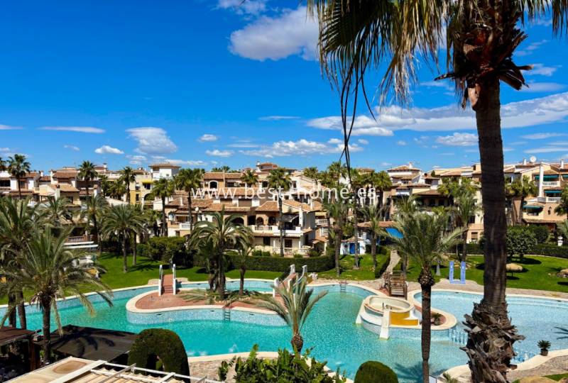 Apartament - Wtórny - Torrevieja - Torrevieja
