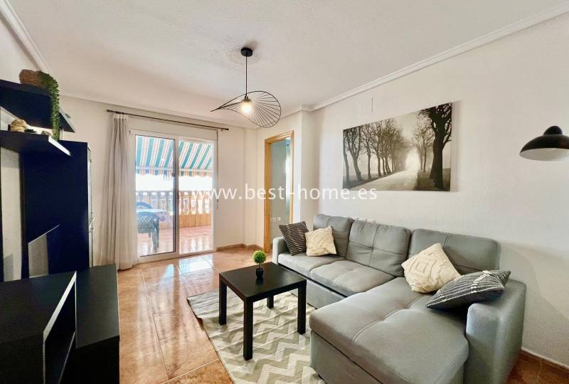 Apartament - Wtórny - Torrevieja - Torrevieja