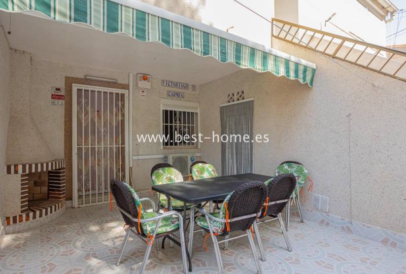 Apartament - Wtórny - Torrevieja - Torrevieja