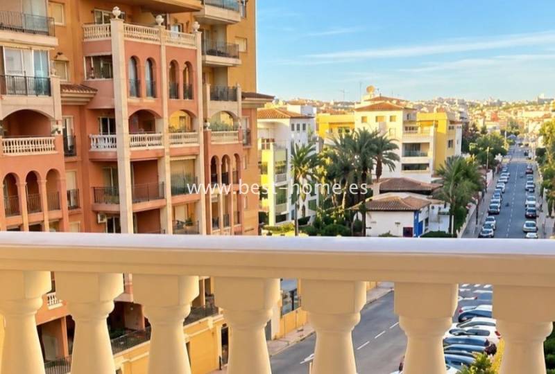 Apartament - Wtórny - Torrevieja - Torrevieja