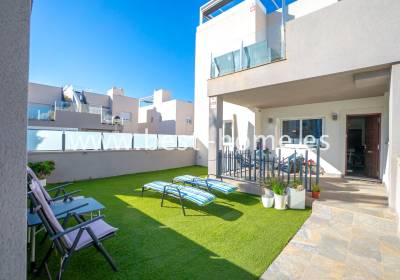 Apartment - Sale - Aguas Nuevas - BH784326