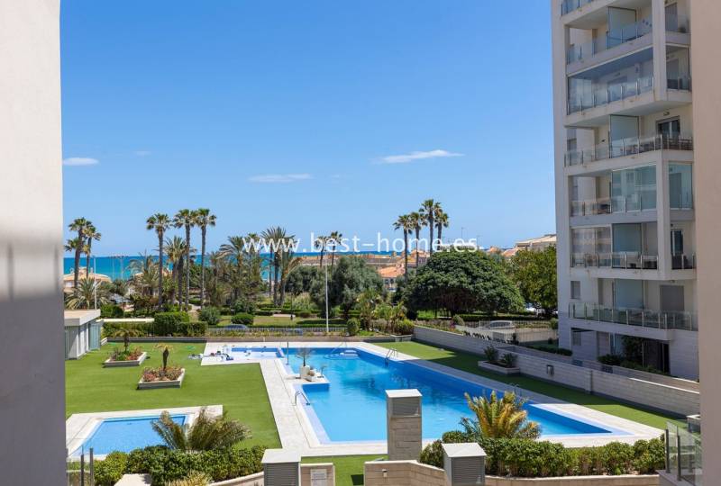 Apartment - Sale - La Mata - La Mata