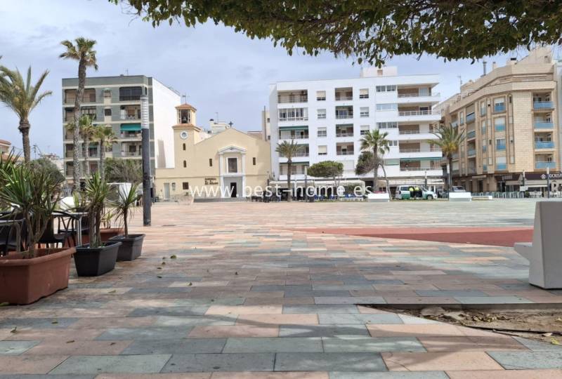 Apartment - Sale - La Mata - La Mata