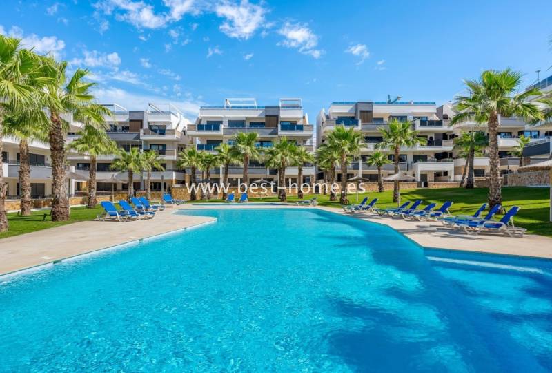 Apartment - Sale - Los Altos - Los Altos