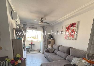 Apartment - Sale - Torrevieja - BH1110667