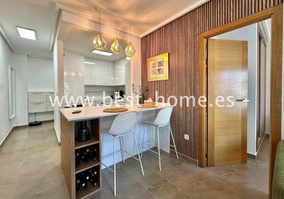 Apartment - Sale - Torrevieja - BH119598