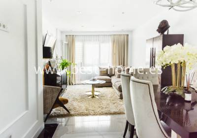 Apartment - Sale - Torrevieja - BH151625