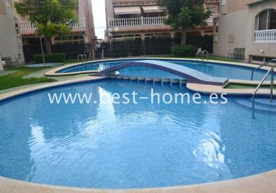 Apartment - Sale - Torrevieja - BH151710