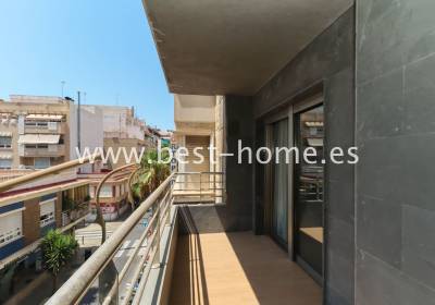 Apartment - Sale - Torrevieja - BH860138