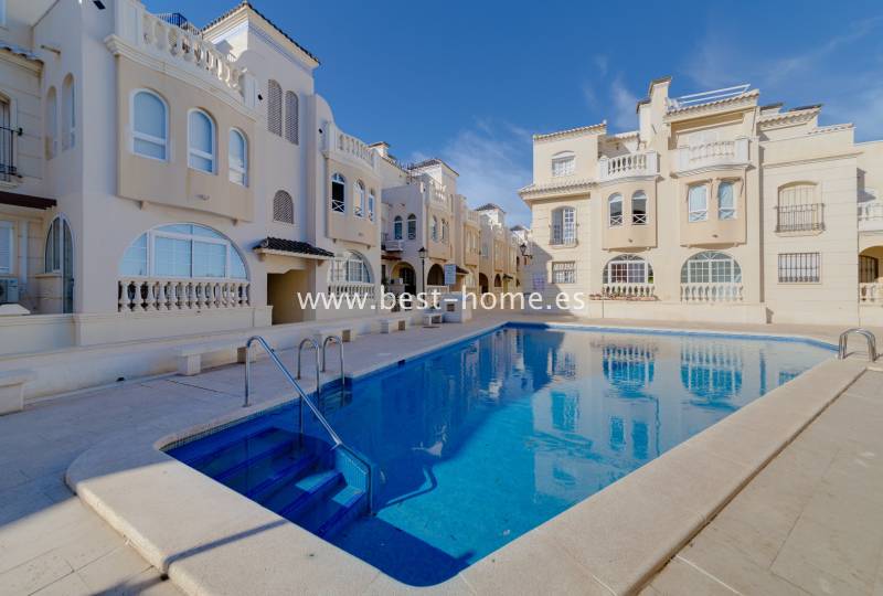 Apartment - Sale - Torrevieja - Torrevieja