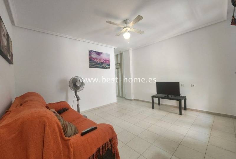 Apartment - Sale - Torrevieja - Torrevieja
