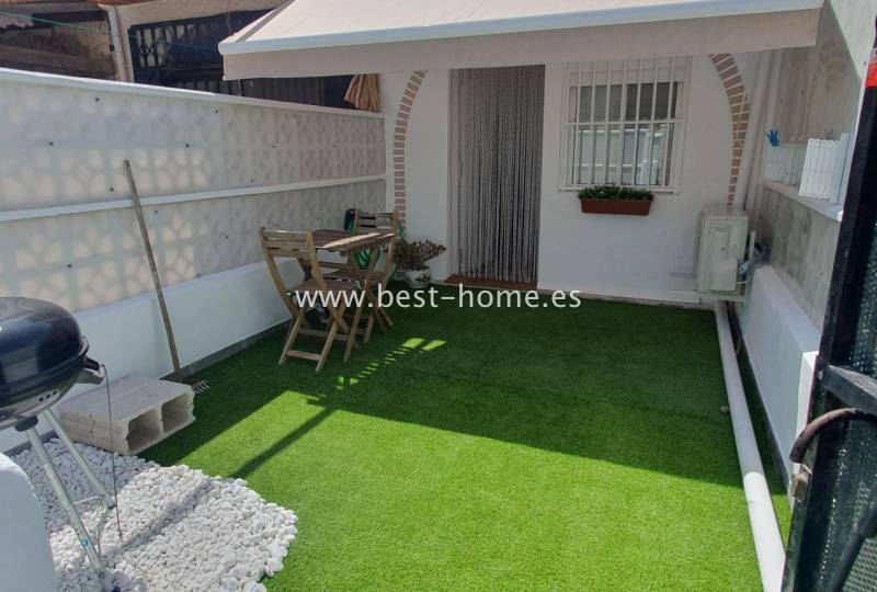 Bungalow - Sale - Aguas Nuevas - Aguas Nuevas