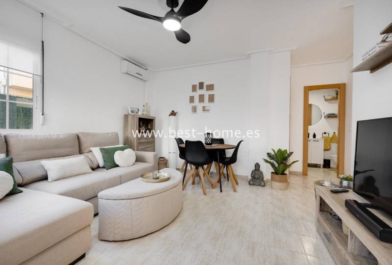 Bungalow - Sale - Aguas Nuevas - Aguas Nuevas