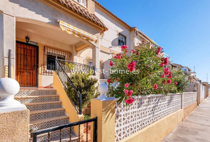 Bungalow - Sale - Torrevieja - Torrevieja