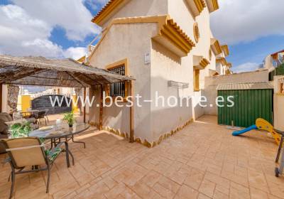 Bungalow - Wtórny - Torrevieja - BH137101