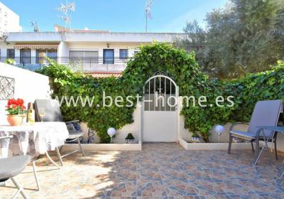 Bungalow - Wtórny - Torrevieja - BH145211