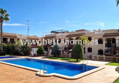 Bungalow - Wtórny - Torrevieja - BH9900874